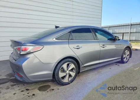 2017 Hyundai Sonata Hybrid from USA, damaged, VIN KMHE34L39HA077221